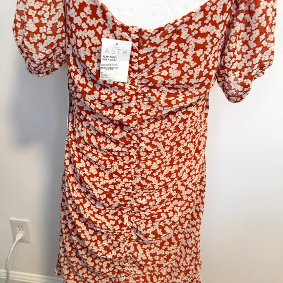 ASTR The Label Ditsy Floral Ruffle Mini Dress In Rust Orange White Size XL New - Picture 11 of 15